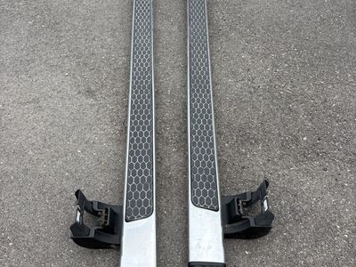 Ram 1500 2009-2018 Running Boards / Steps