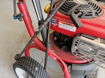 Troy-Bilt 2800 MAX PSI 2.3 MAX GPM Gas Pressure Washer