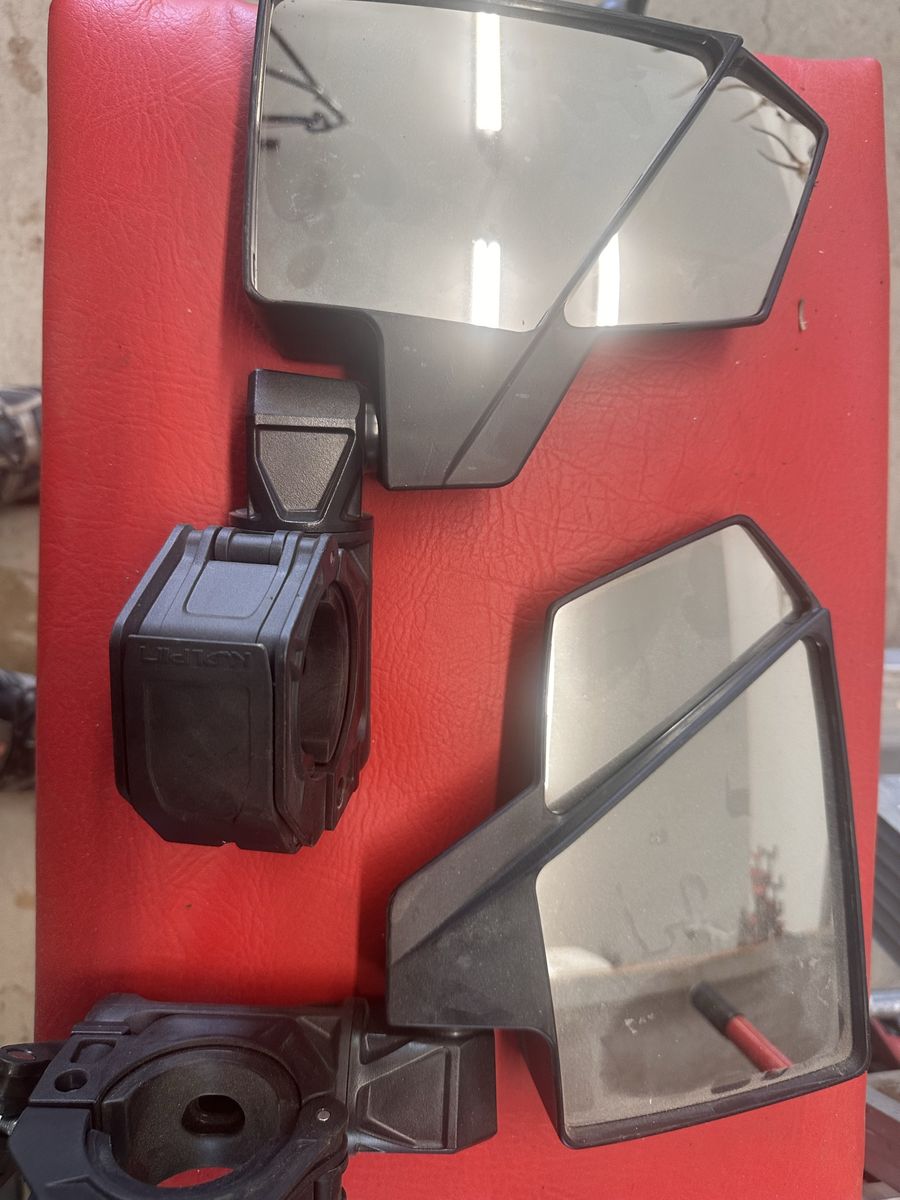 Side by Side mirrors 