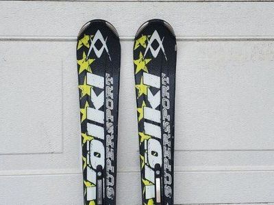 Volkl Supersport 161 cm All Mountain Skis Bindings