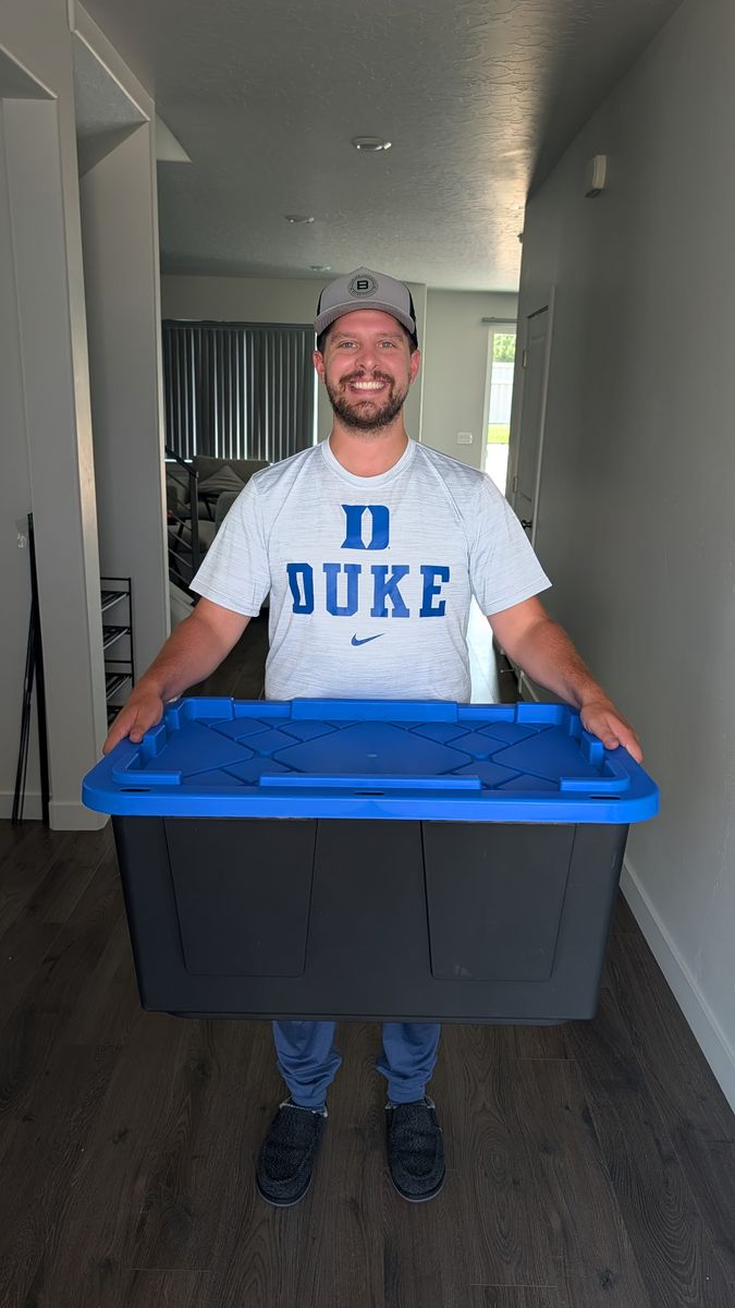Plastic Moving Totes Rental