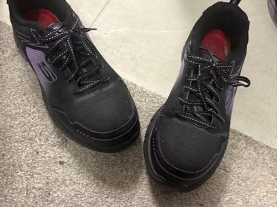 Steel toe shoe
