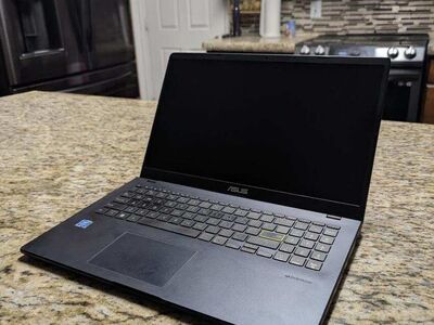 Asus Vivobook Go 15" Laptop 128GB - Windows 11