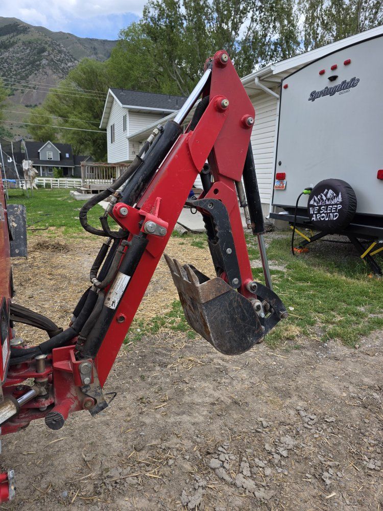 Backhoe attachment