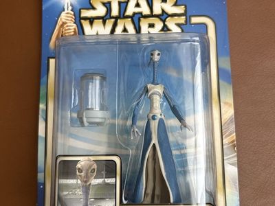 Star Wars Attack of the Clones Taun We Kamino Cloner Action Figure Hasbro 2002 Blue Card