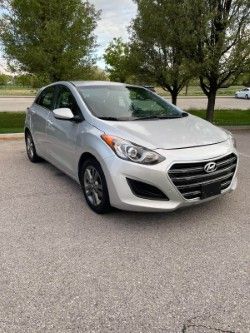 2016 HYUNDAI ELANTRA Base