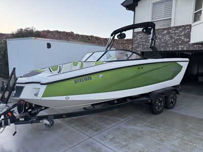 2020 Heyday WT-2 Wake Sports Boat with Trailer