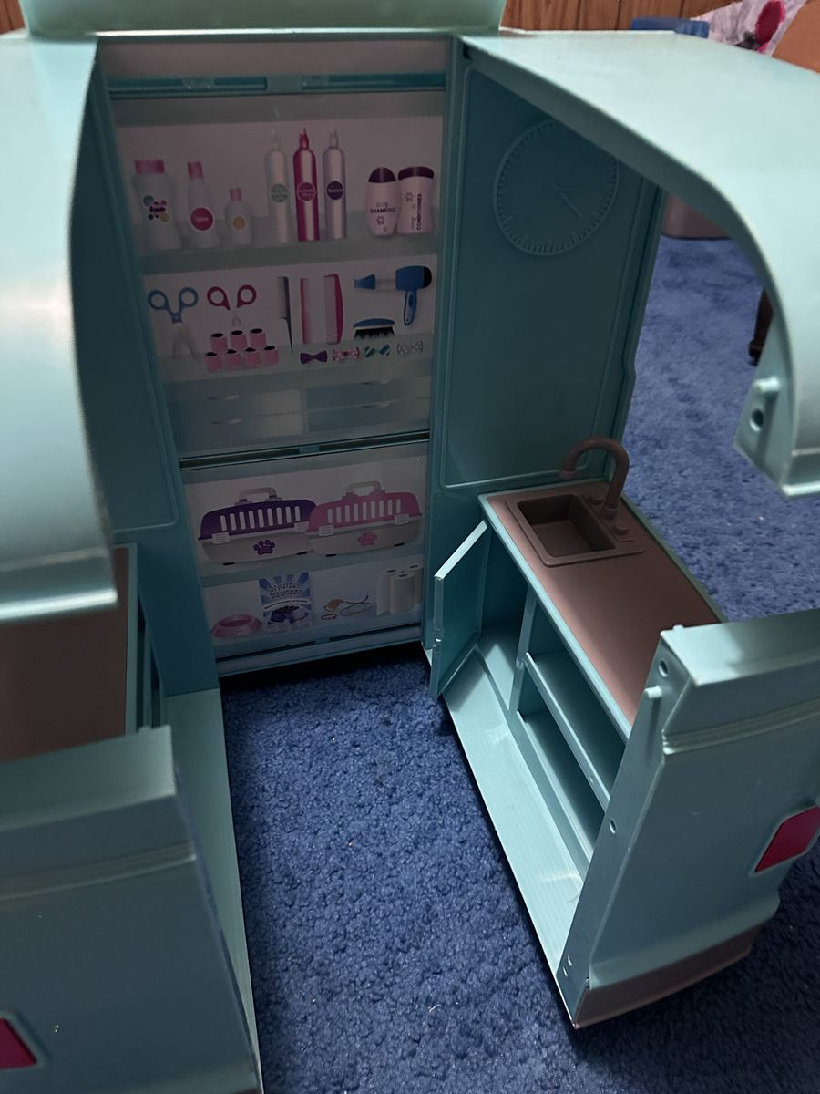 Main image 2