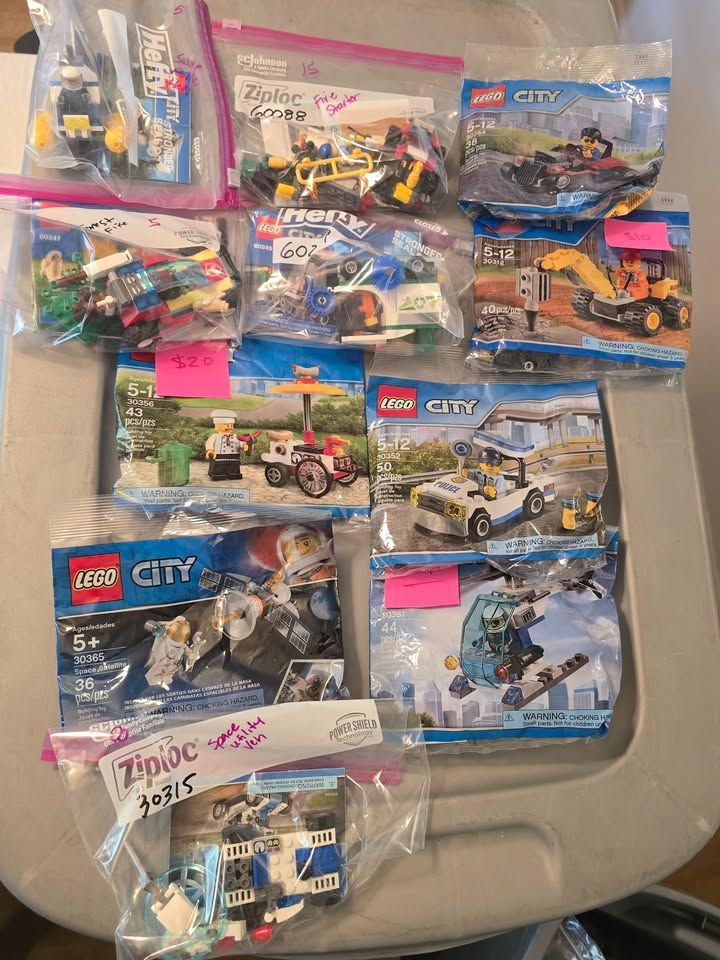 Huge Lot of Lego's