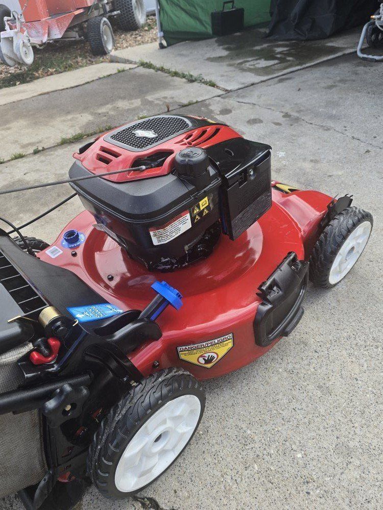 Toro durability w Briggs power! lawn mower