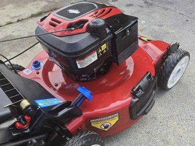 Toro durability w Briggs power! lawn mower