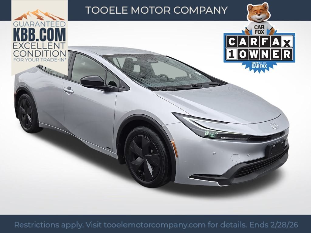 2024 Toyota Prius LE