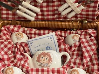 Raggedy Ann and Andy Tea Set