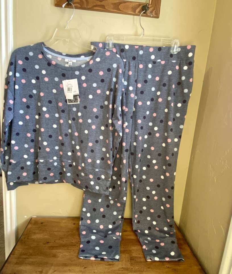 New - Womens XL ROUDELAIN 2 Piece Long Sleeve PJs/Loungewear Blue w/ Polkadots - CUTE C PIX