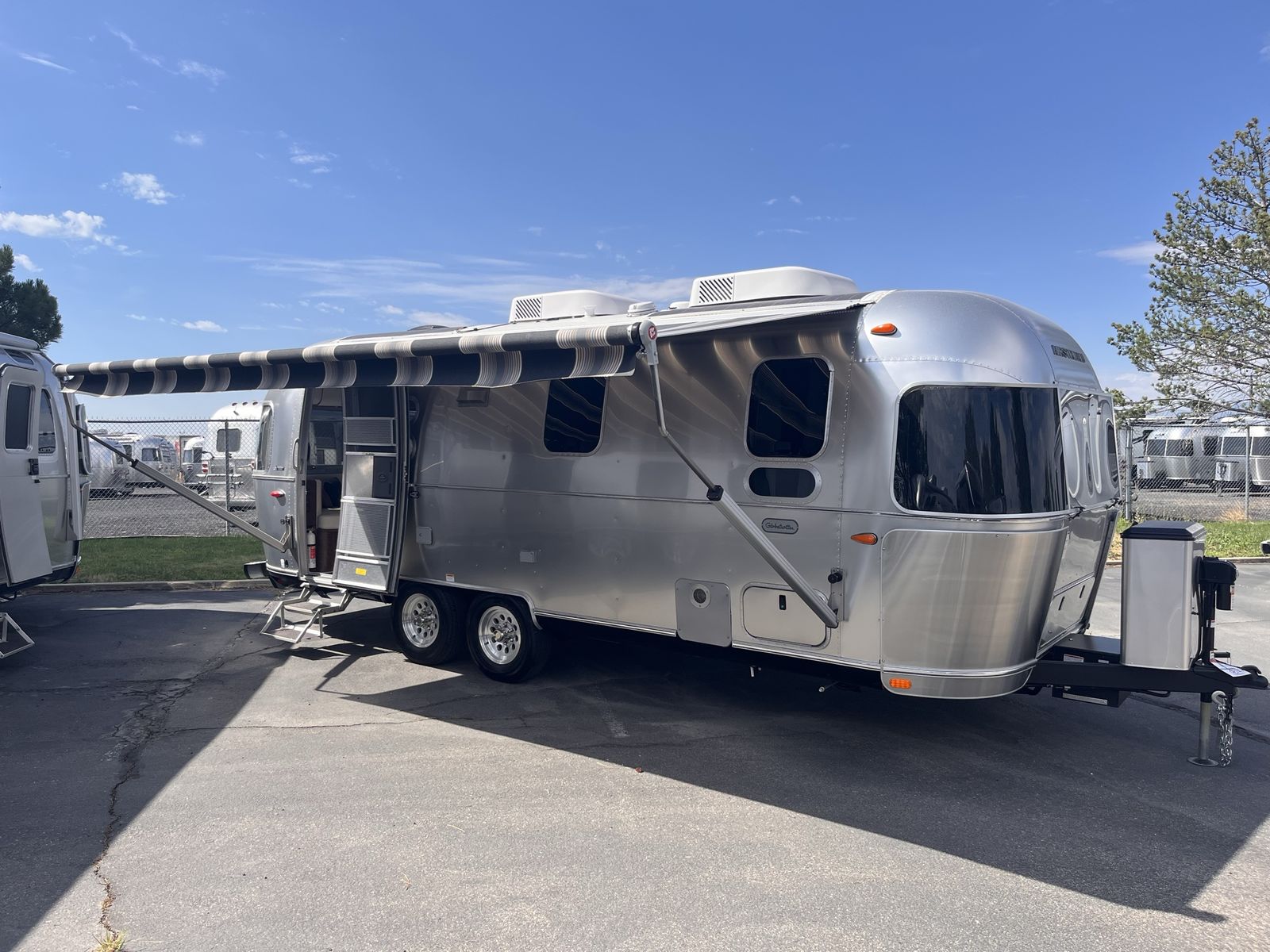 Luxury on the Open Road! ️