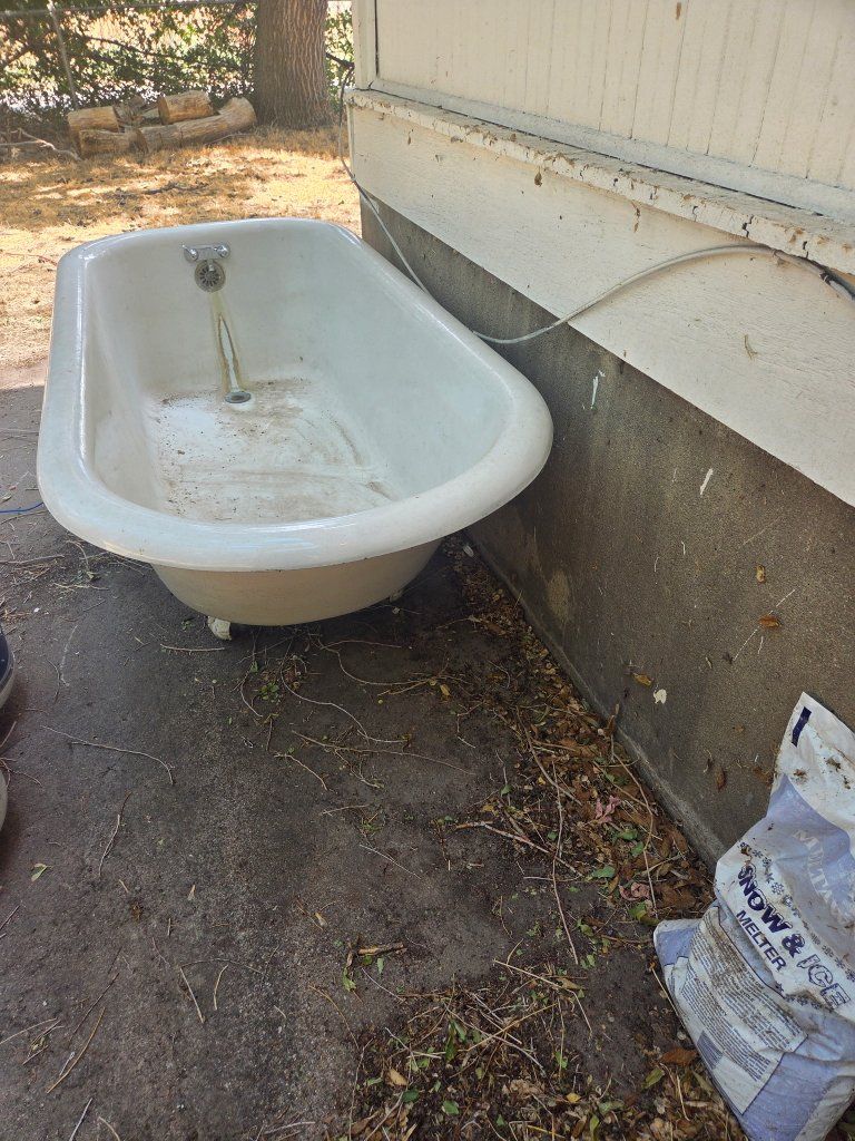 Main image 5