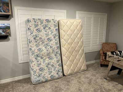 Twin Mattresses