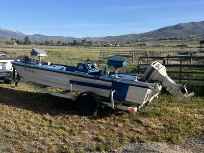 17 Foot Bass Boat