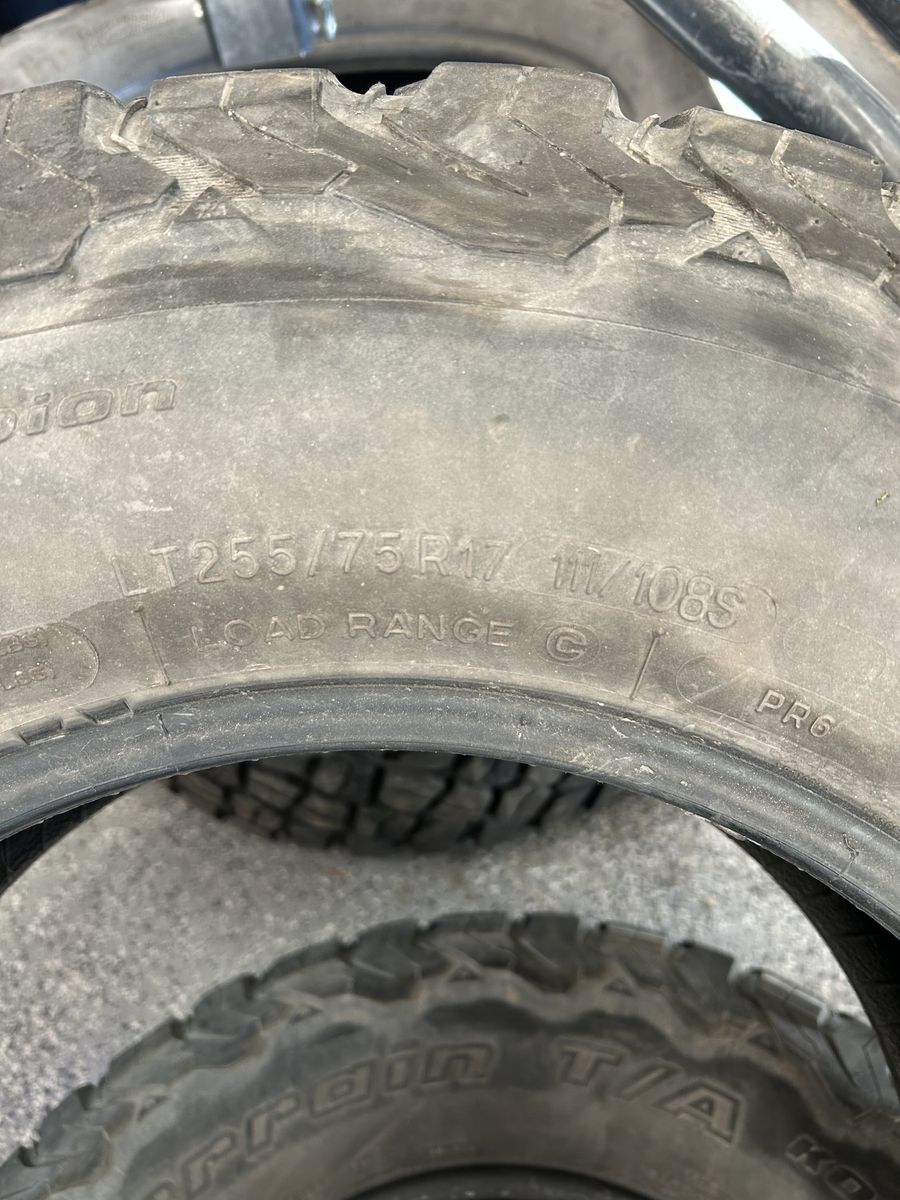 255/75r17 Tires