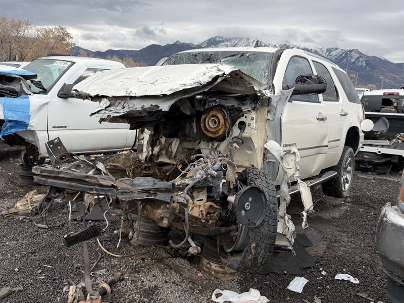 2011 GMC Yukon Parts