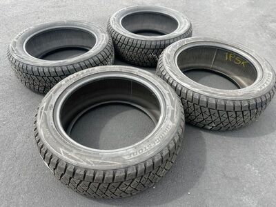 Full Set Of New Bridgestone Blizzak DM-V2
