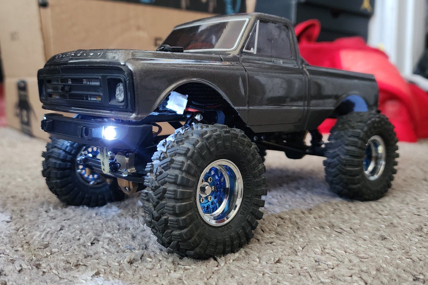 Upgraded Axial scx24 c10 Chevy rock crawler!