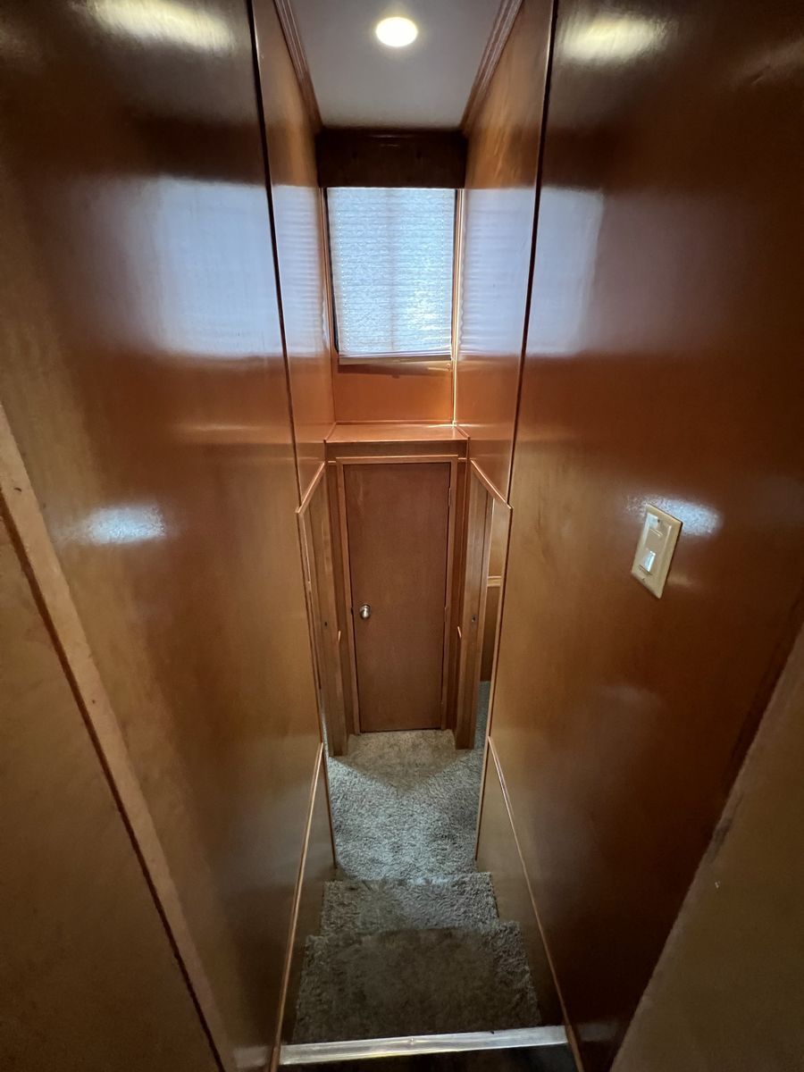 Main image 22