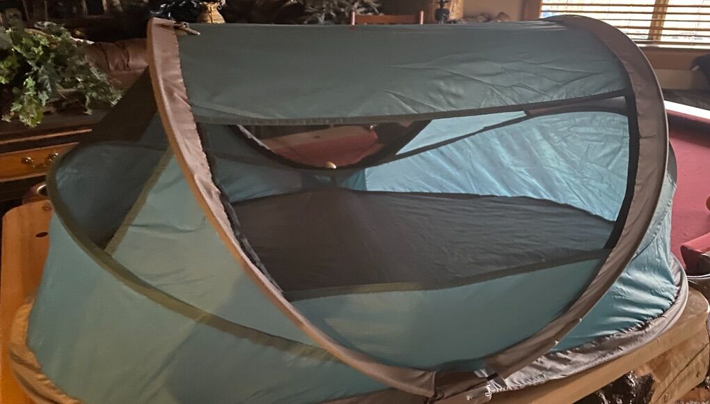 Pop-Up Baby/toddler Travel/play Tent
