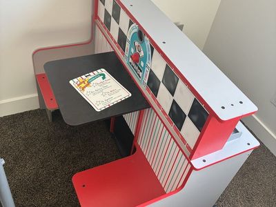 Melissa and Doug- Deluxe Star Diner Restaurant-Retro Diner & Kitchen Playset