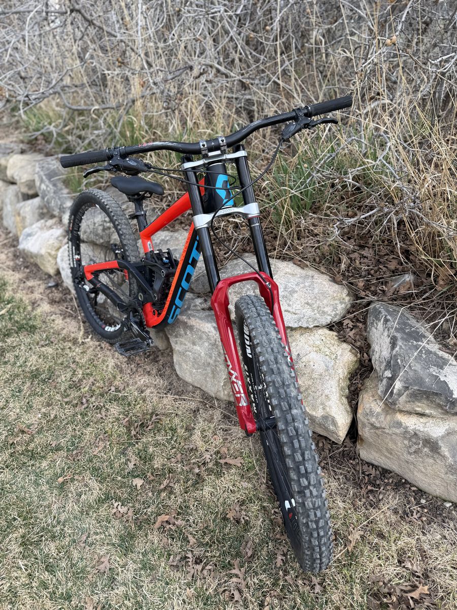 Scott Gambler Downhill 2016 27.5 Wheels Size Small