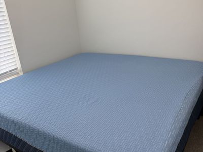 Hybrid King Mattress - medium firm