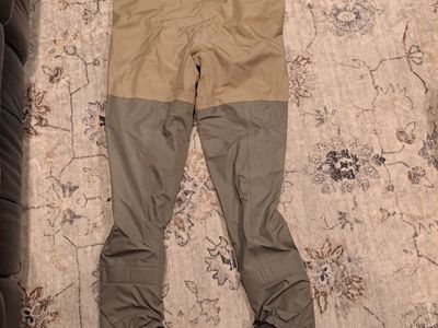 Simms medium mens waders