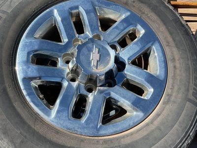 18in Wheels and Tires off 2019 Duramax