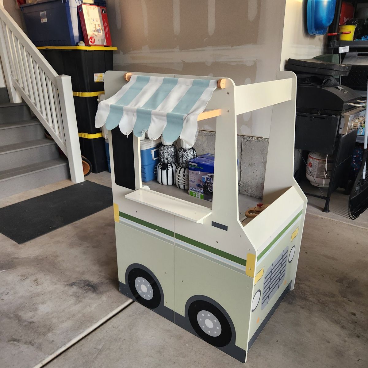 Hearth & Hand with Magnolia Toy Food Truck Playset Gently Used