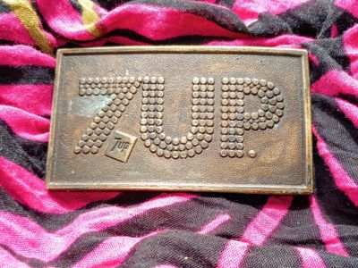 Vintage 7UP Solid Brass Bubble Dot Logo Belt Buckle - Retro Soda Pop Collectible