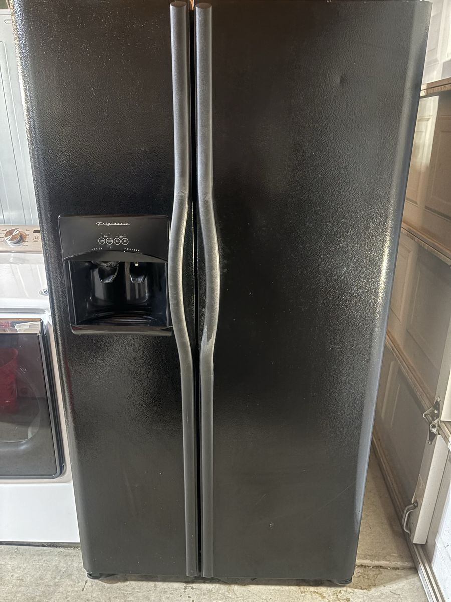 Frigidaire Side-by-Side Refrigerator Free Delivery