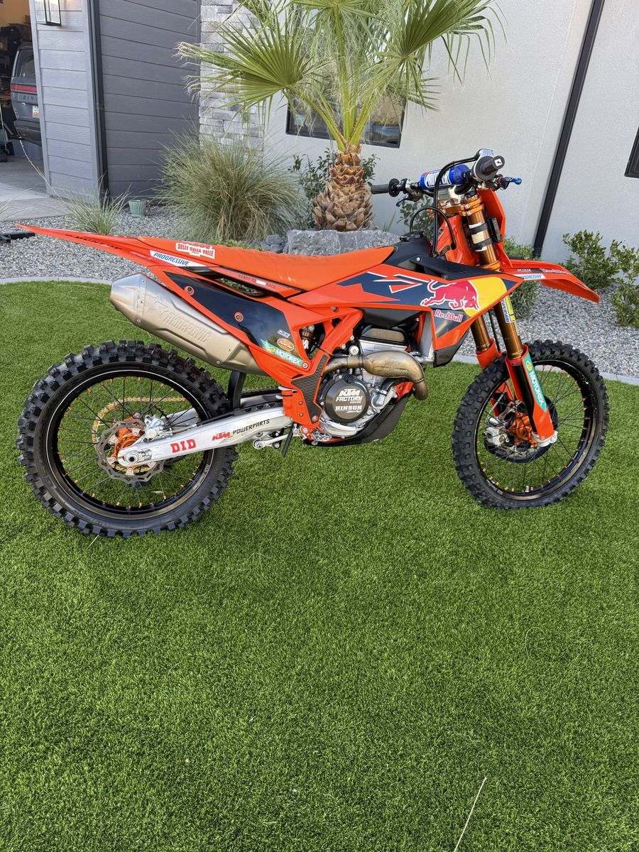 2024 KTM 250 SX-F Factory Edition Motocross Bike - 42 Hours