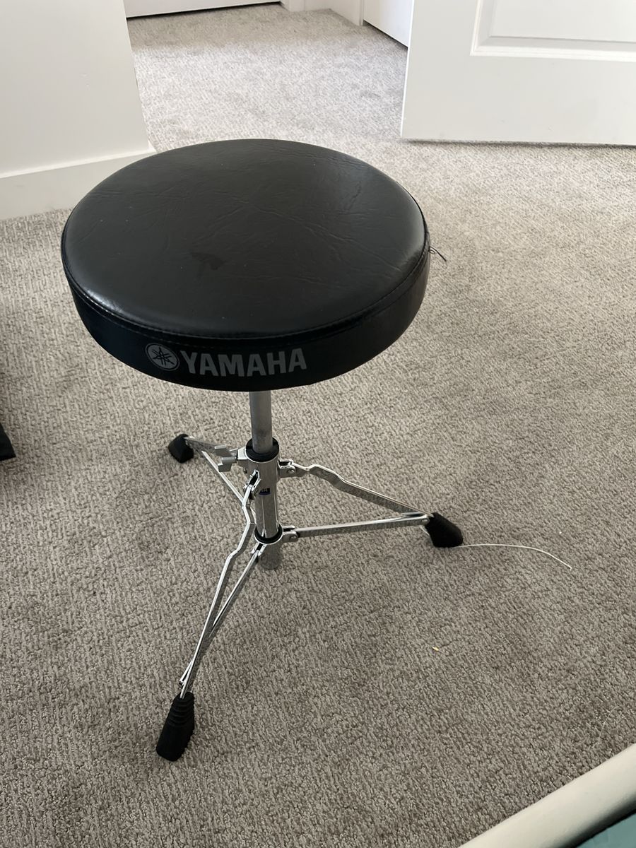Yaamaha Padded Drum Throne Stool Adjustable