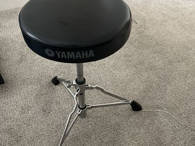 Yaamaha Padded Drum Throne Stool Adjustable