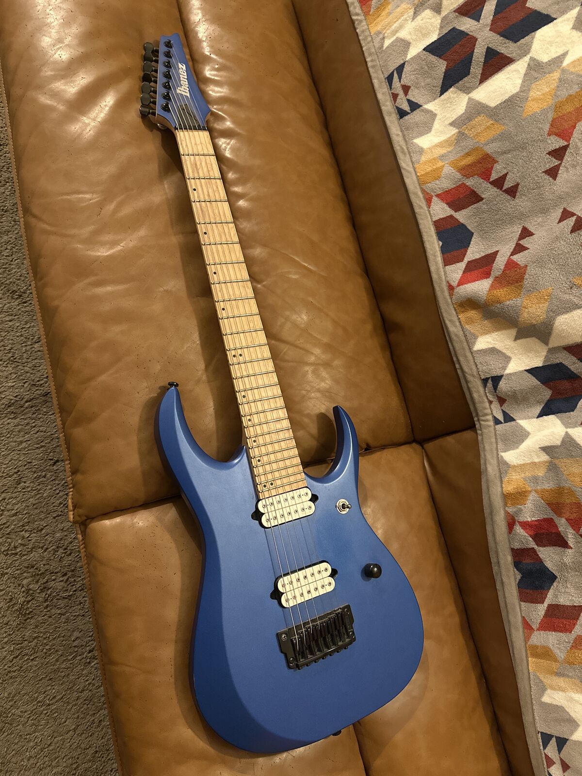 Ibanez iron label 7 sting