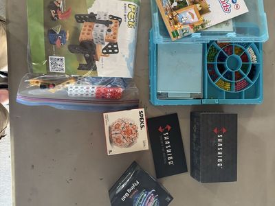 Assorted Kids' Toy Lot: Aquabeads, Shashibo, Tikeluck Flying Ball, Speks Geode, Robotis Pets