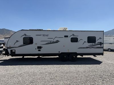 2022 Forest River Cherokee Grey Wolf Toy Hauler