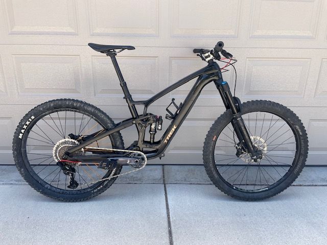 2023 Trek Fuel EX 9.8 Carbon Gen 6 (M/L)