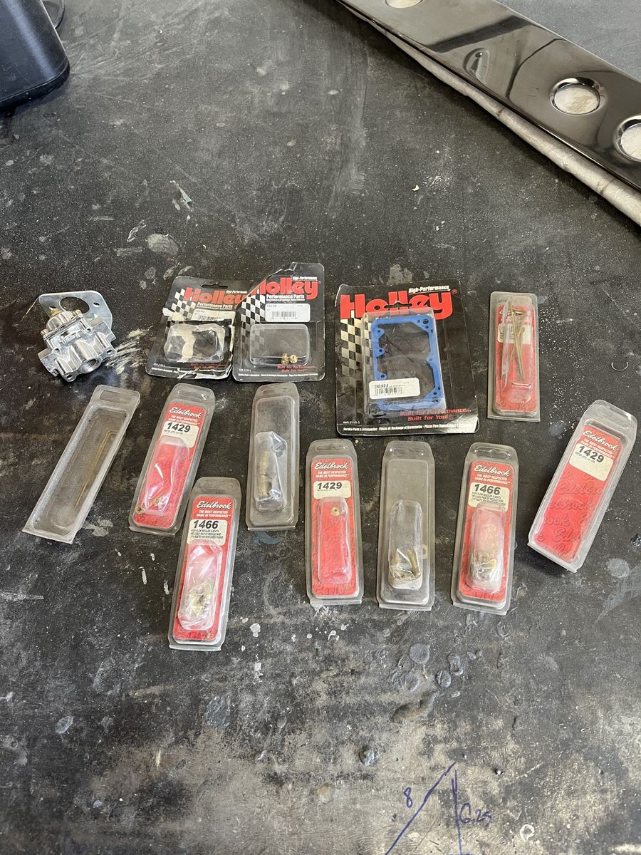 New misc holley Edelbrock jets