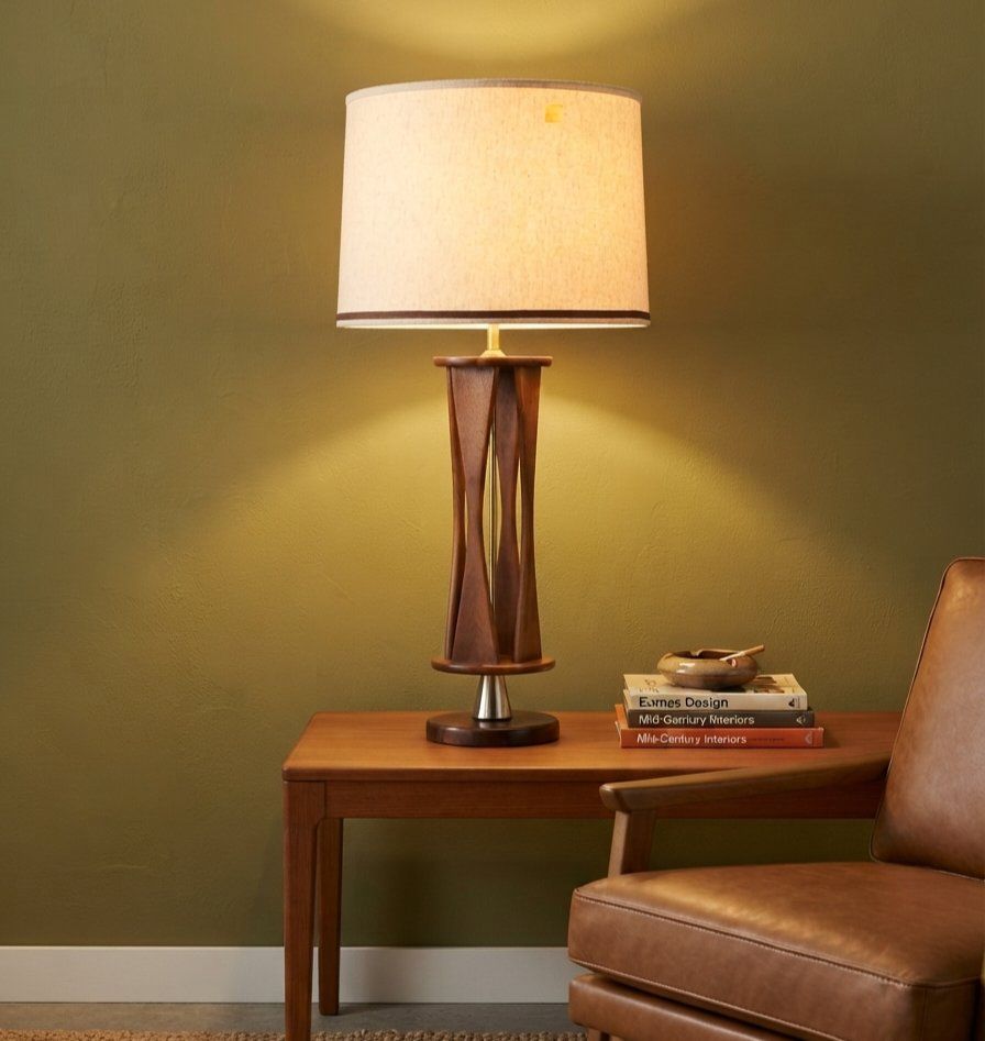 Stunning Mid-century Modern Walnut Table Lamp