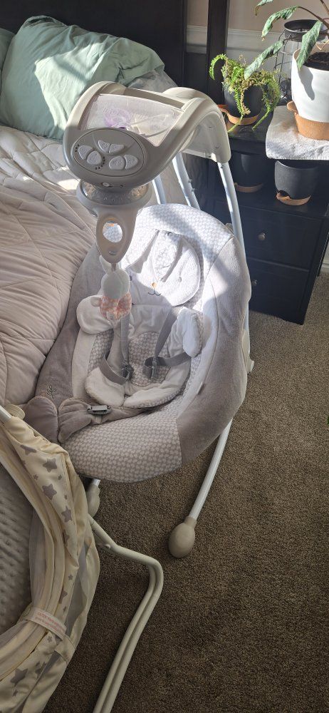 Graco EveryWay Soother Baby Swing with Removable Rocker, Baby Bouncer, Swings 8 Ways
