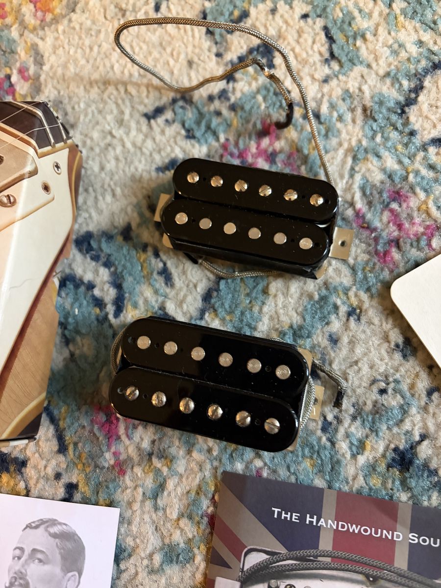 Main image 2