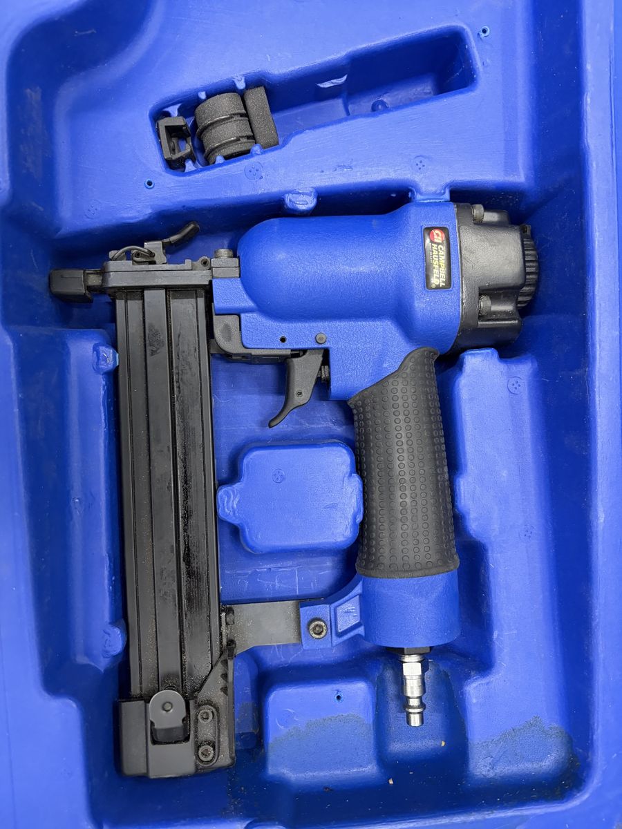 Campbell Hausfeld Brad Nailer 18-Gauge Pneumatic Nail Gun