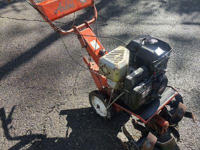 Ariens Front-Tine Tiller with 5.5 HP Briggs & Stratton Intek Engine