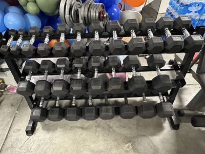 Rubber Hex Dumbbell Set 5-70LB & Rack